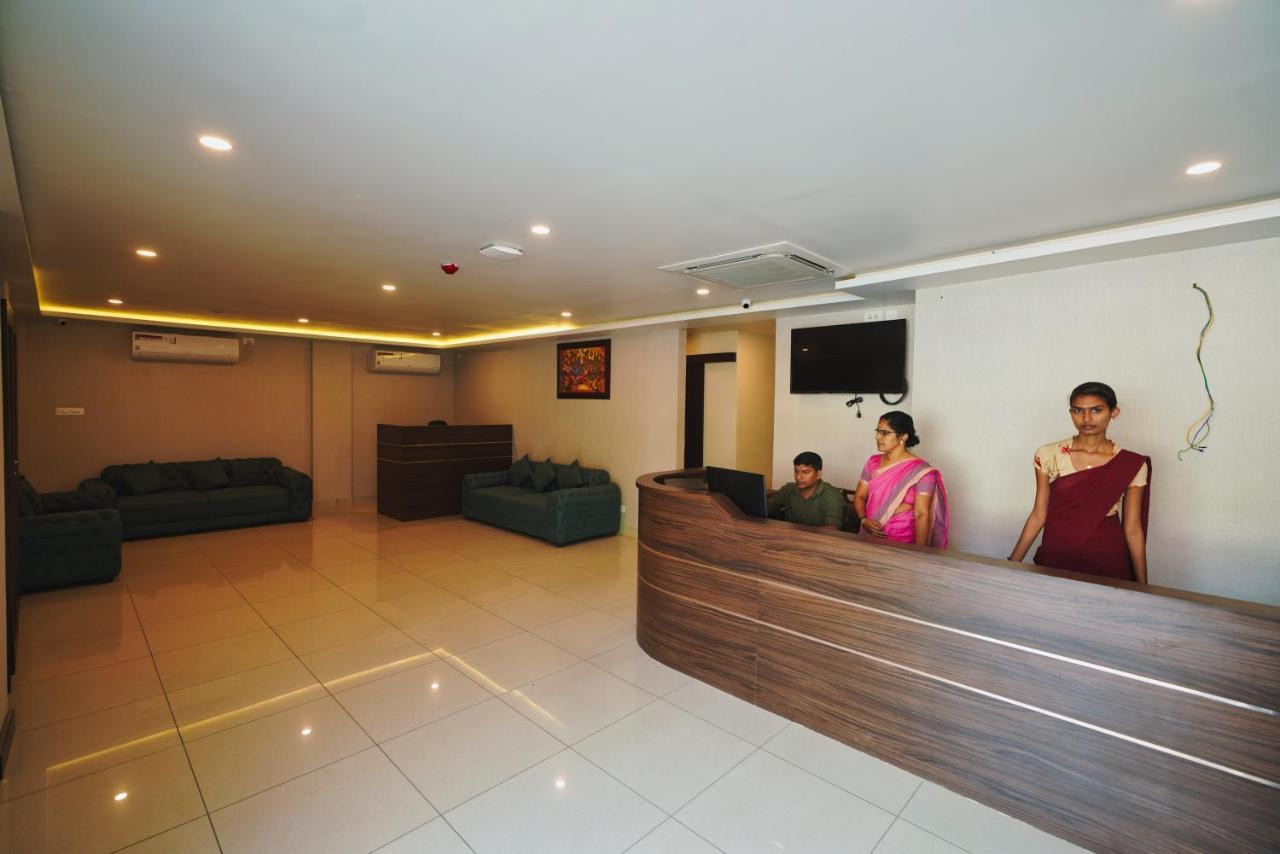 Libra Apartment *